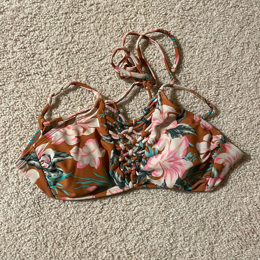 Swimsuit top